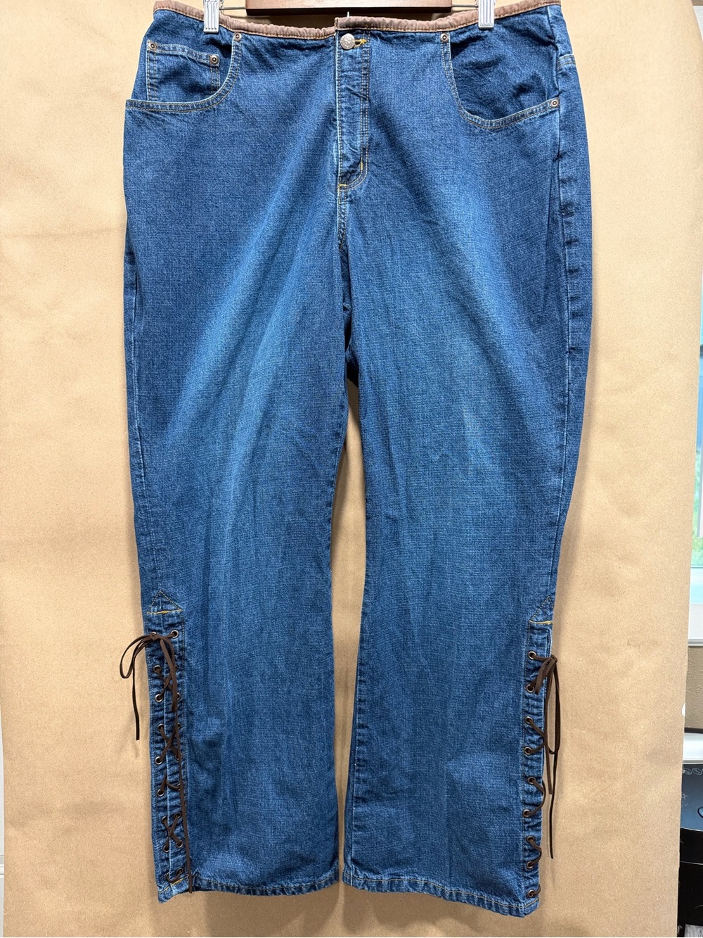 Straight-Leg Lace-Up Hem Jeans in Dark Blue
